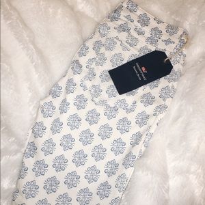 Vineyard Vines Medallion Print Skinny Jeans